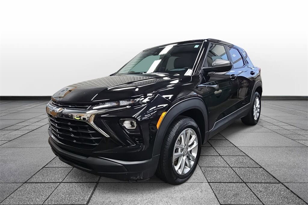 2025 Chevrolet Trailblazer LS FWD