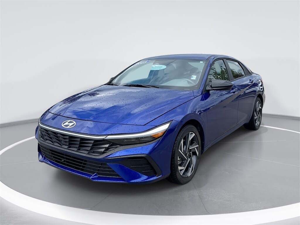 2025 Hyundai Elantra SEL Sport FWD