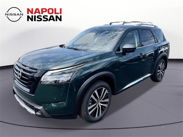 2025 Nissan Pathfinder Platinum 4WD