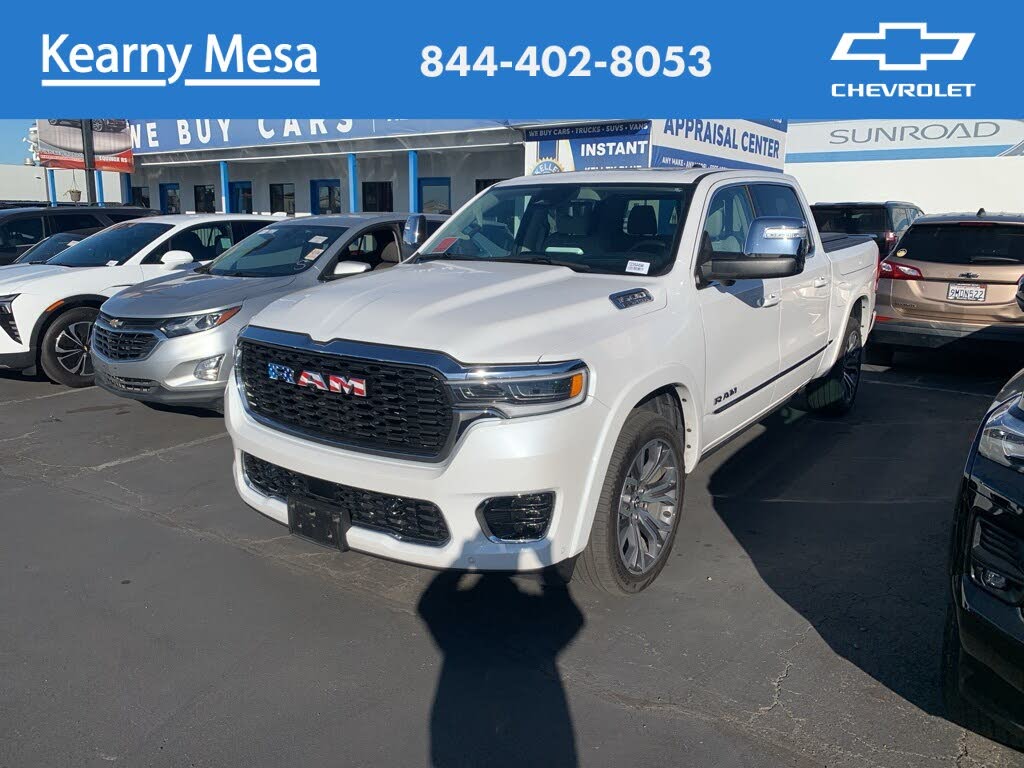 2025 RAM 1500 Tungsten Crew Cab 4WD