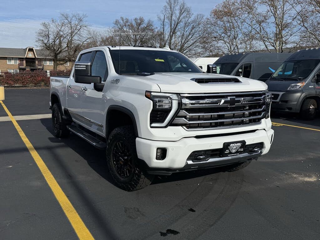 2024 Chevrolet Silverado 3500HD High Country Crew Cab 4WD