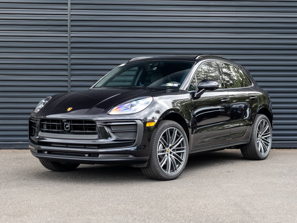 2025 Porsche Macan