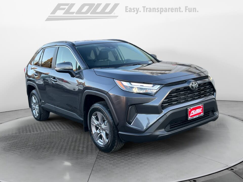 2025 Toyota RAV4 Hybrid XLE AWD