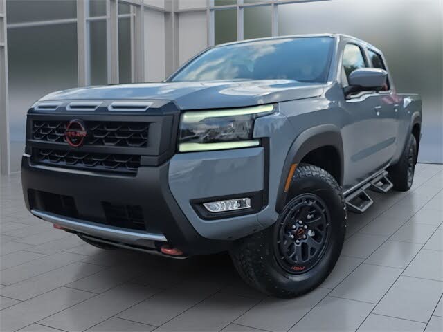 2026 Nissan Frontier PRO-4X Crew Cab LB 4WD