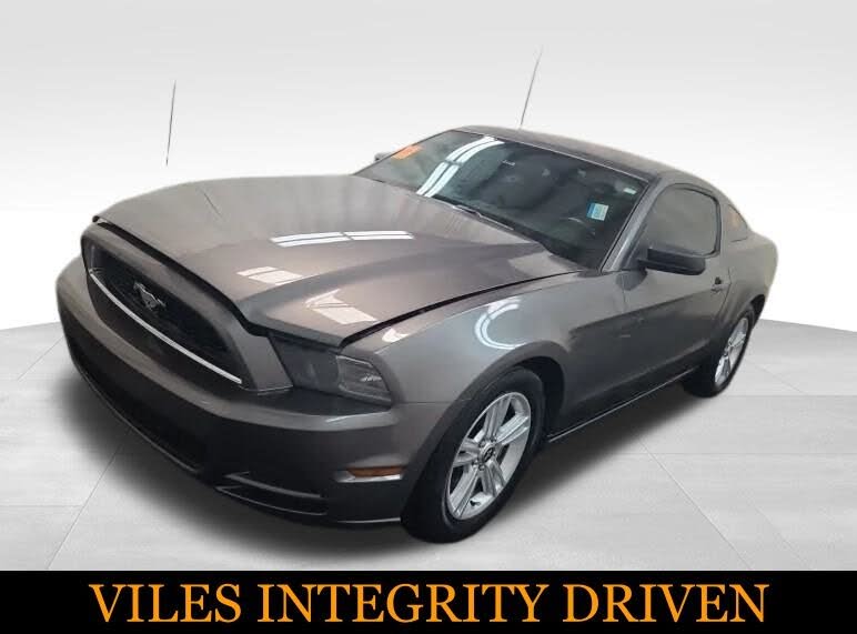 2014 Ford Mustang V6 Coupe RWD