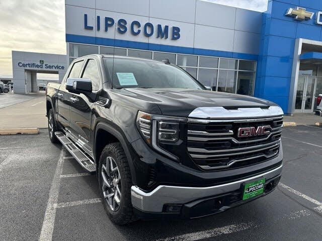 2023 GMC Sierra 1500 SLT Crew Cab 4WD