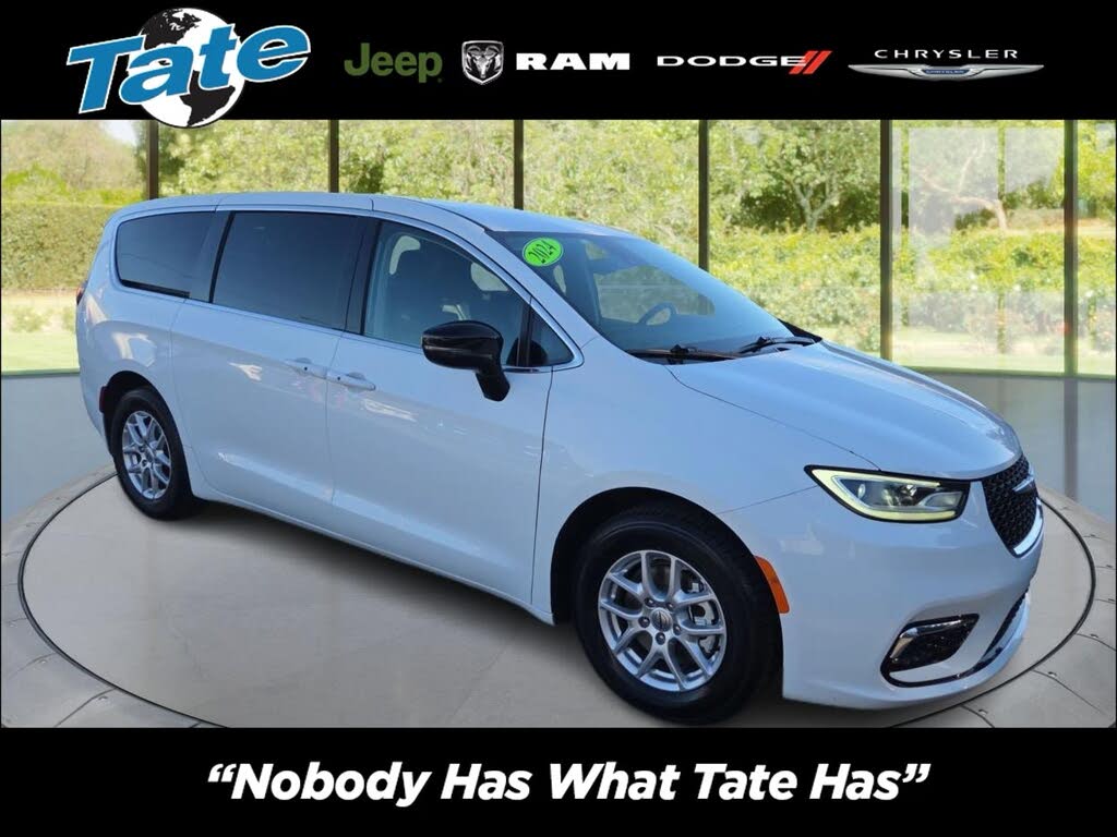 2024 Chrysler Pacifica Touring L FWD