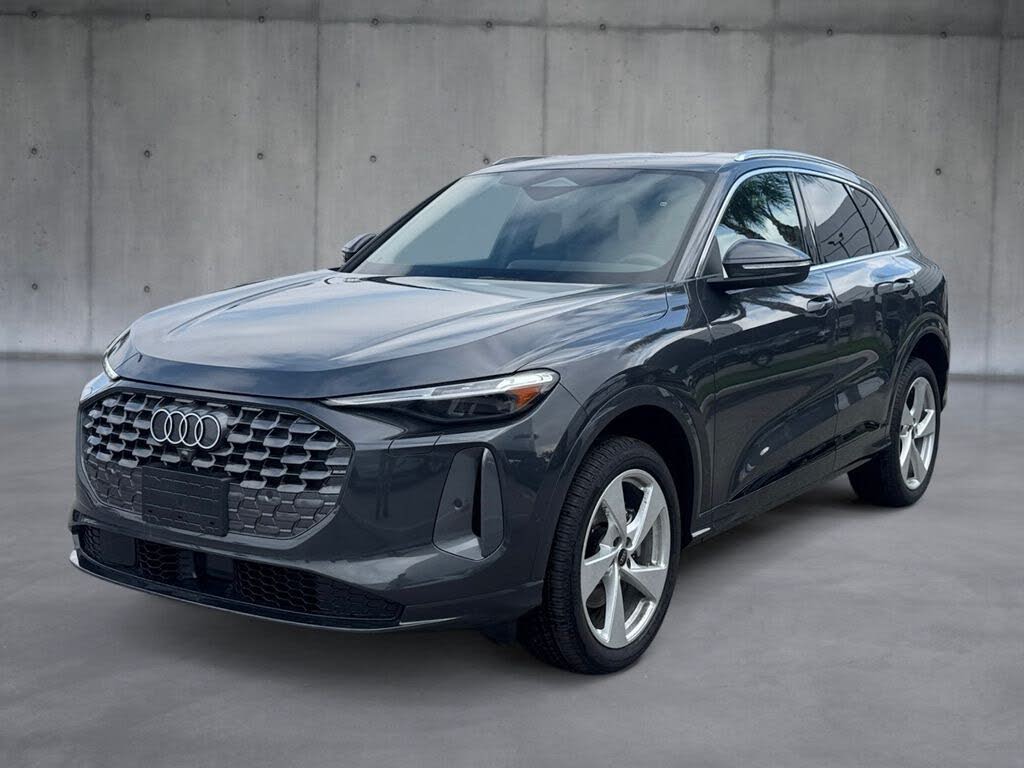 2025 Audi Q5 quattro Premium Plus 40 TFSI