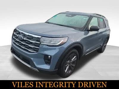 2025 Ford Explorer Active AWD
