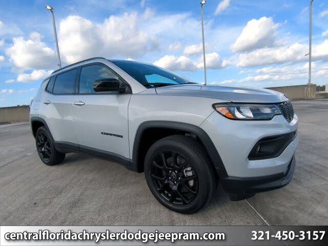 2026 Jeep Compass Latitude Altitude 4WD