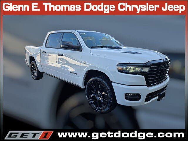 2026 RAM 1500 Laramie Crew Cab 4WD
