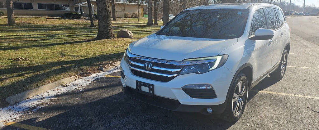 2017 Honda Pilot EX-L AWD with Honda Sensing