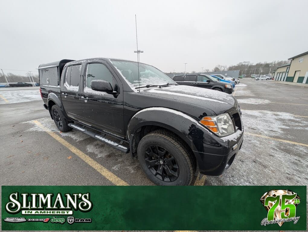 2021 Nissan Frontier SV Crew Cab 4WD