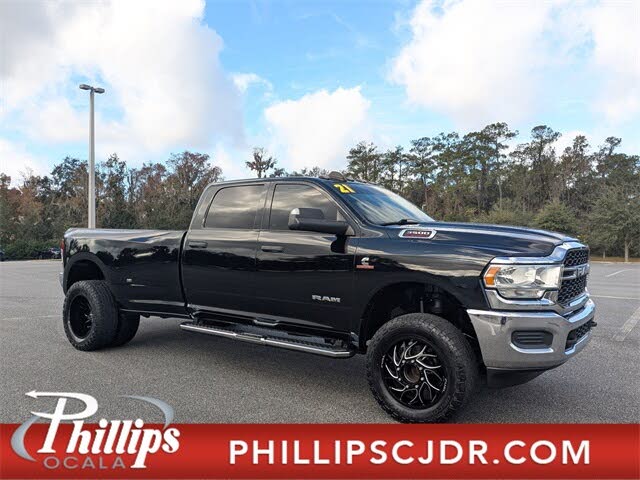 2021 RAM 3500 Tradesman Crew Cab LB DRW 4WD
