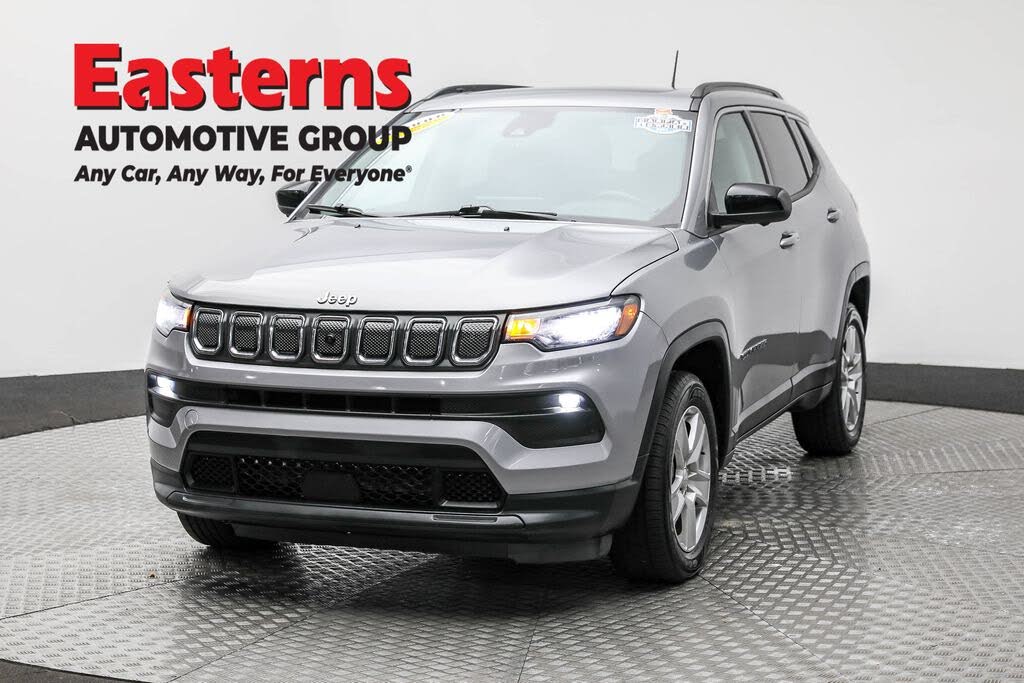 2022 Jeep Compass Latitude 4WD