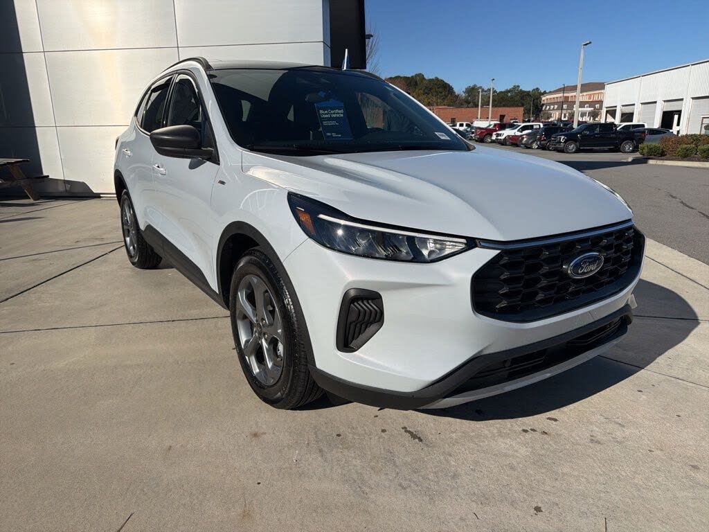 2025 Ford Escape Hybrid ST-Line FWD