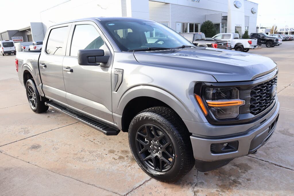 2025 Ford F-150 STX 4dr SuperCrew 4WD