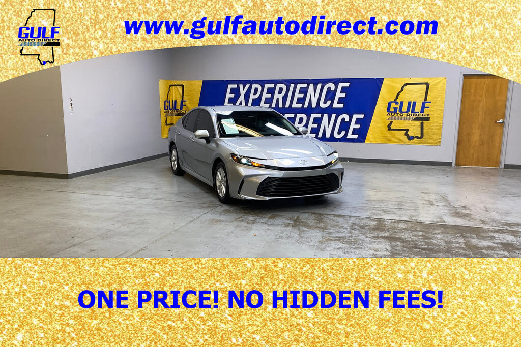 2025 Toyota Camry LE FWD