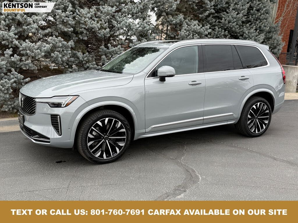 2025 Volvo XC90 B6 Plus Bright Theme 7-Passenger AWD