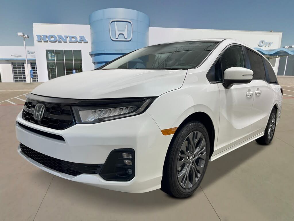2026 Honda Odyssey Touring FWD