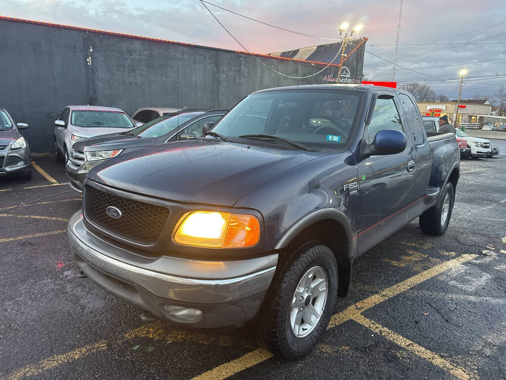 2003 Ford F-150 Lariat Extended Cab Stepside 4WD SB