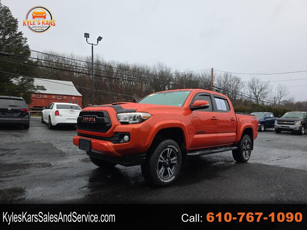 2017 Toyota Tacoma TRD Off Road V6 Double Cab 4WD