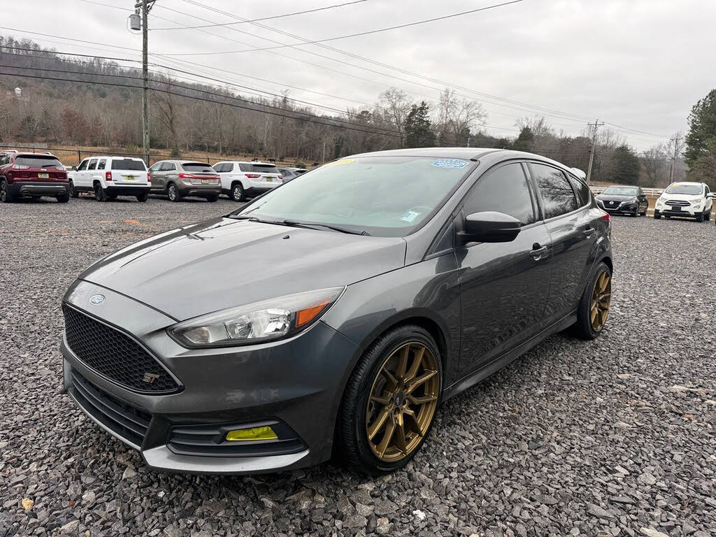 2018 Ford Focus ST