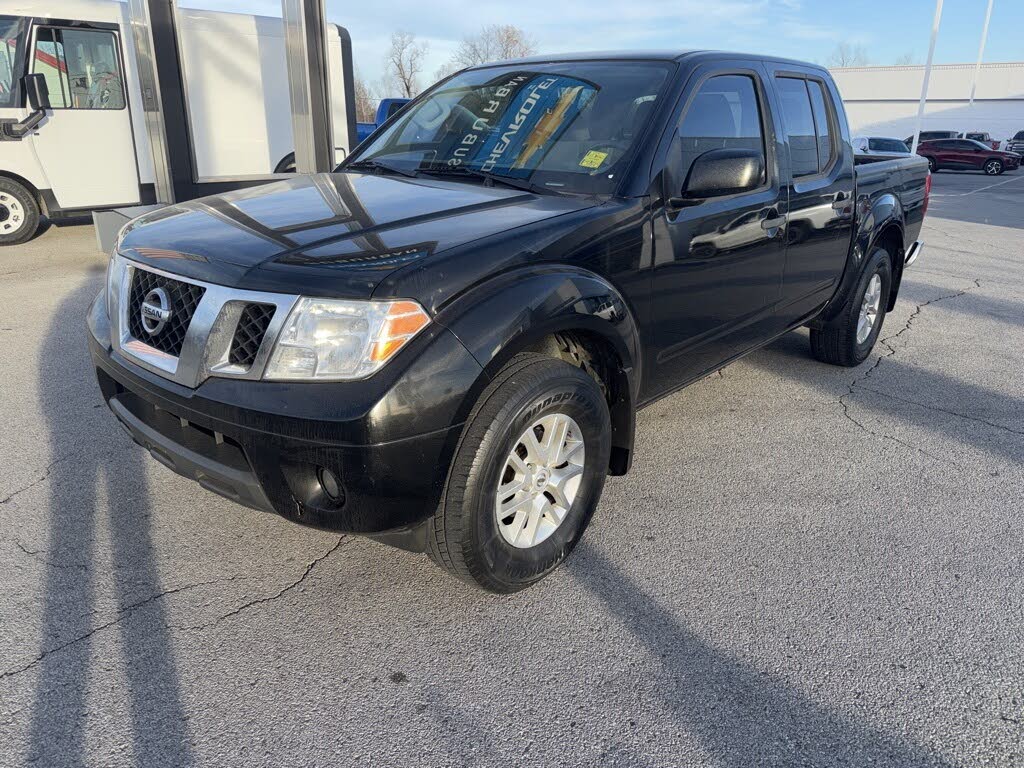 2019 Nissan Frontier SV V6 Crew Cab RWD