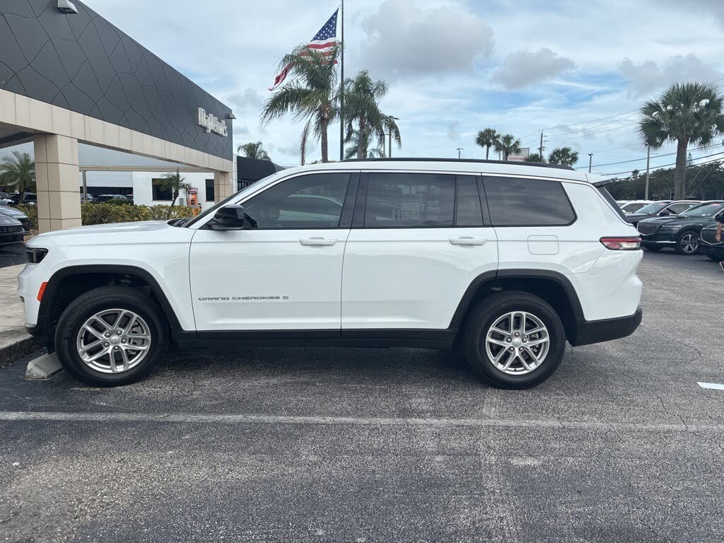 2024 Jeep Grand Cherokee L Laredo 4WD