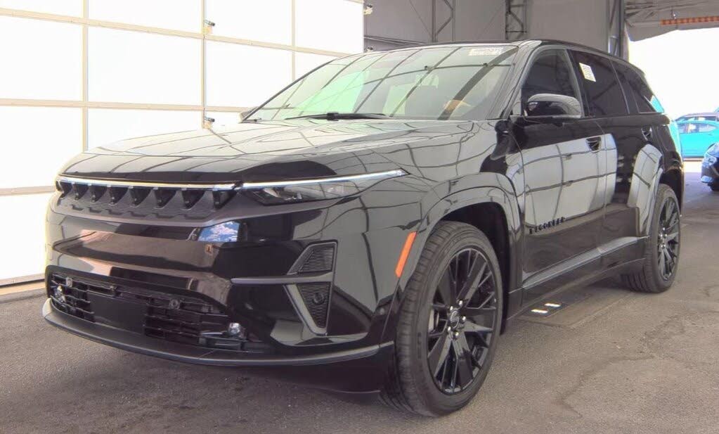 2024 Jeep Wagoneer S Launch Edition 4WD