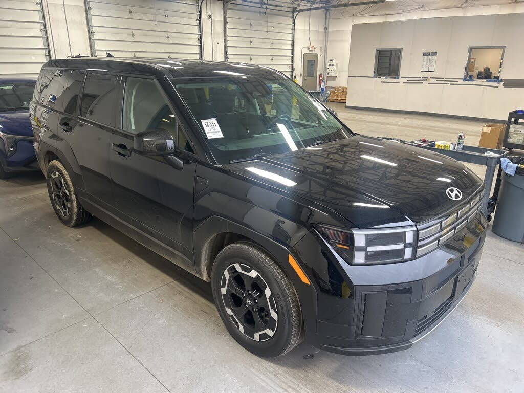 2025 Hyundai Santa Fe SE FWD