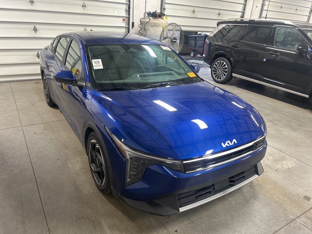 2025 Kia K4 EX FWD