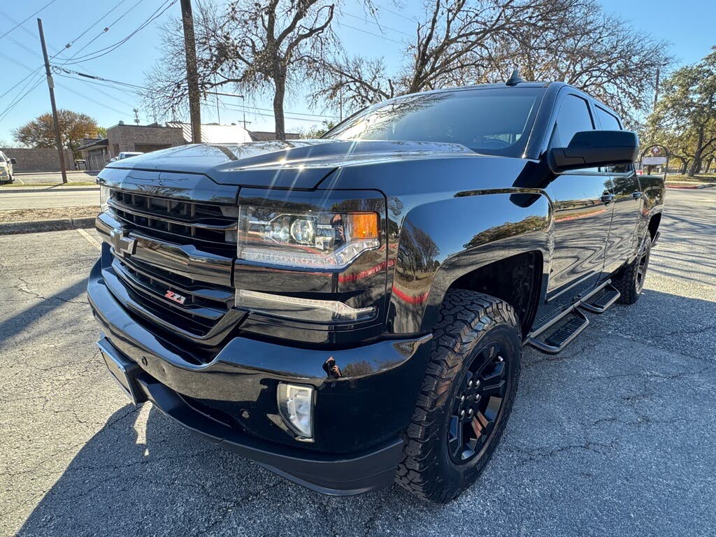 2017 Chevrolet Silverado 1500 LTZ Crew Cab 4WD