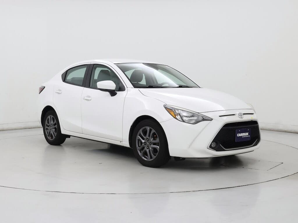 2019 Toyota Yaris LE Sedan FWD