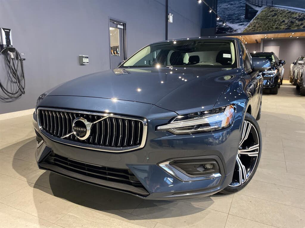 Volvo S60 B5 Inscription AWD 2022