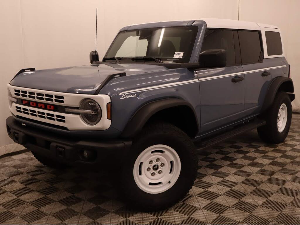 2023 Ford Bronco Heritage Edition Advanced 4-Door 4WD