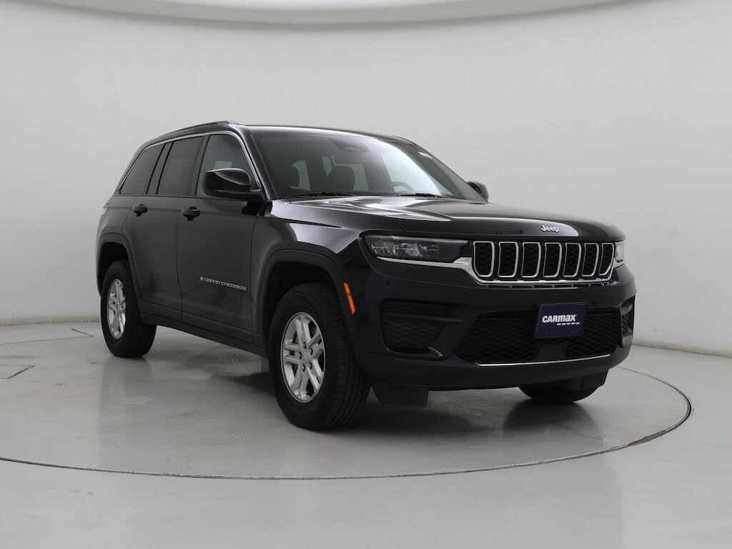 2025 Jeep Grand Cherokee Laredo RWD
