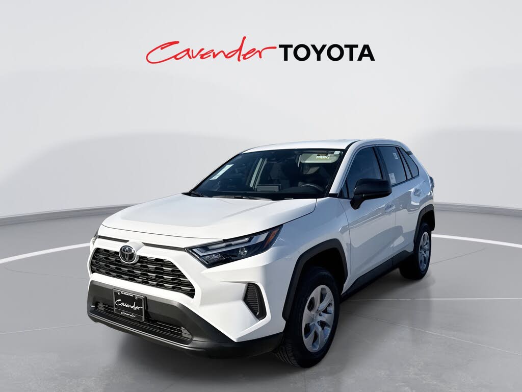 2025 Toyota RAV4 LE FWD