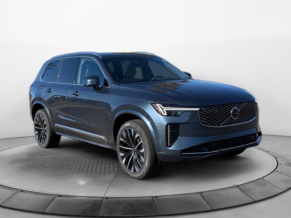 2026 Volvo XC90 B6 Plus 6-Passenger AWD