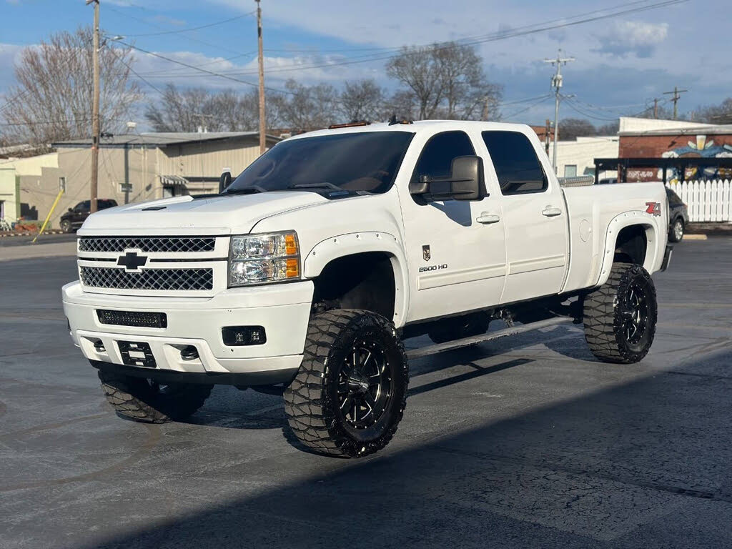 2013 Chevrolet Silverado 2500HD LTZ Crew Cab 4WD
