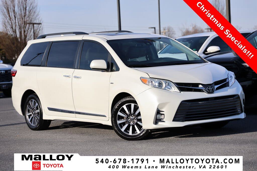 2018 Toyota Sienna XLE 7-Passenger AWD