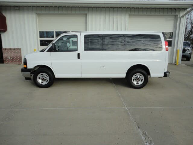 2024 GMC Savana LT 2500 RWD