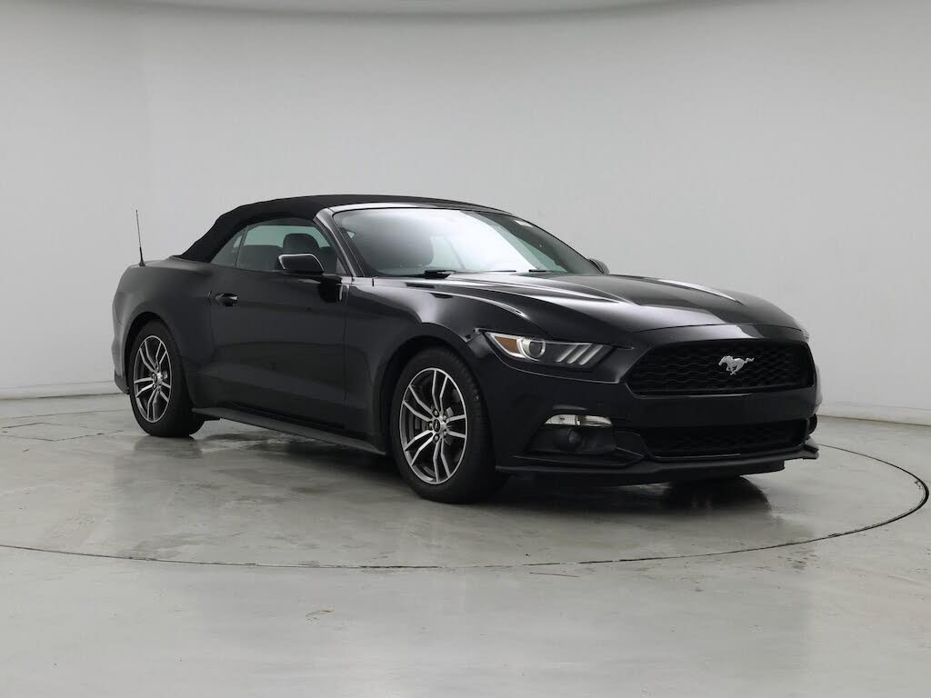 2017 Ford Mustang EcoBoost Premium Convertible RWD