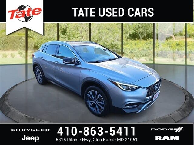 2018 INFINITI QX30 Premium AWD