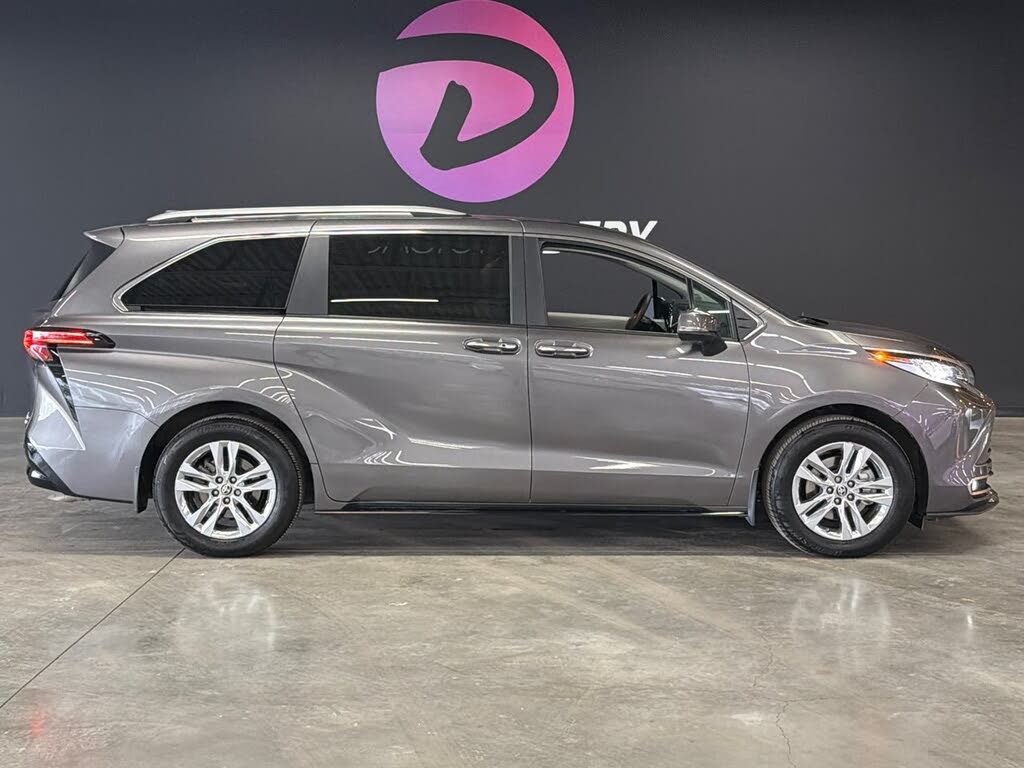 Toyota Sienna Limited 7-Passenger AWD 2024