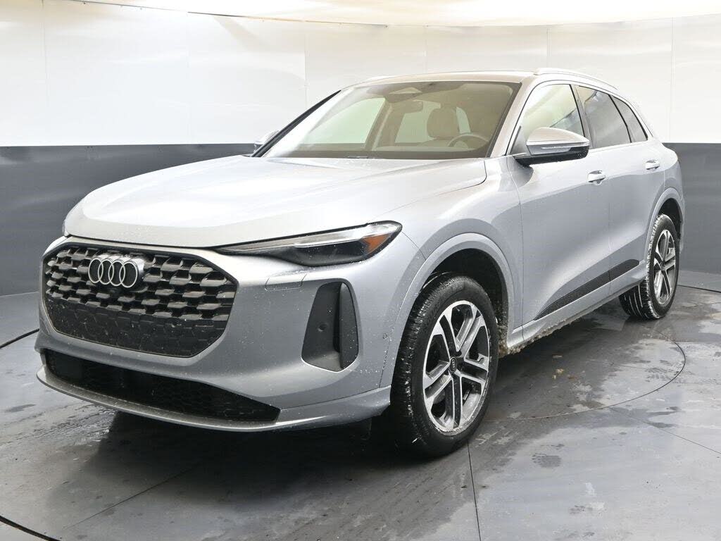 2025 Audi Q5 quattro Premium Plus 40 TFSI