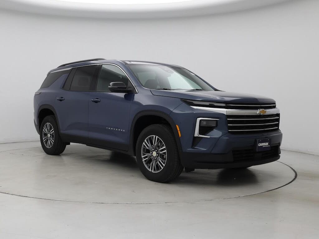 2025 Chevrolet Traverse LT FWD