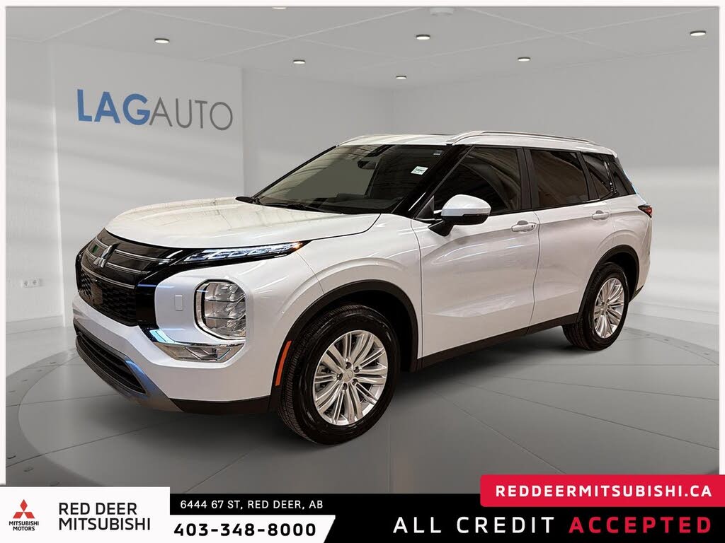 Mitsubishi Outlander SE FWD 2025