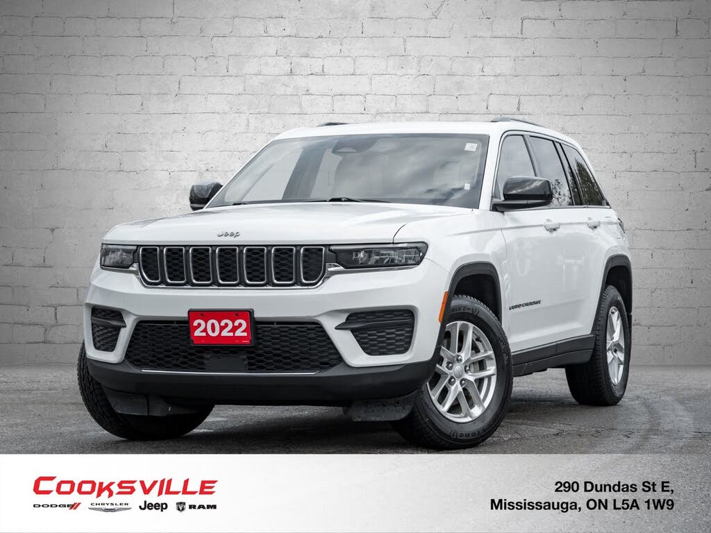 Jeep Grand Cherokee Laredo 4WD 2022