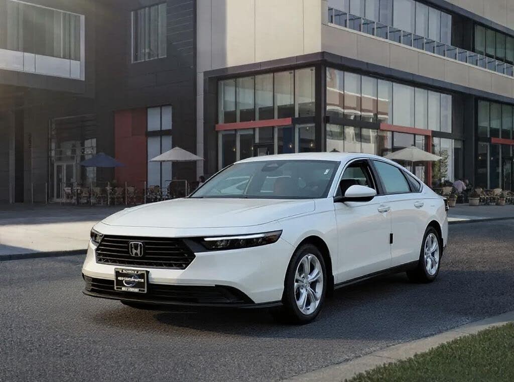 2025 Honda Accord LX FWD